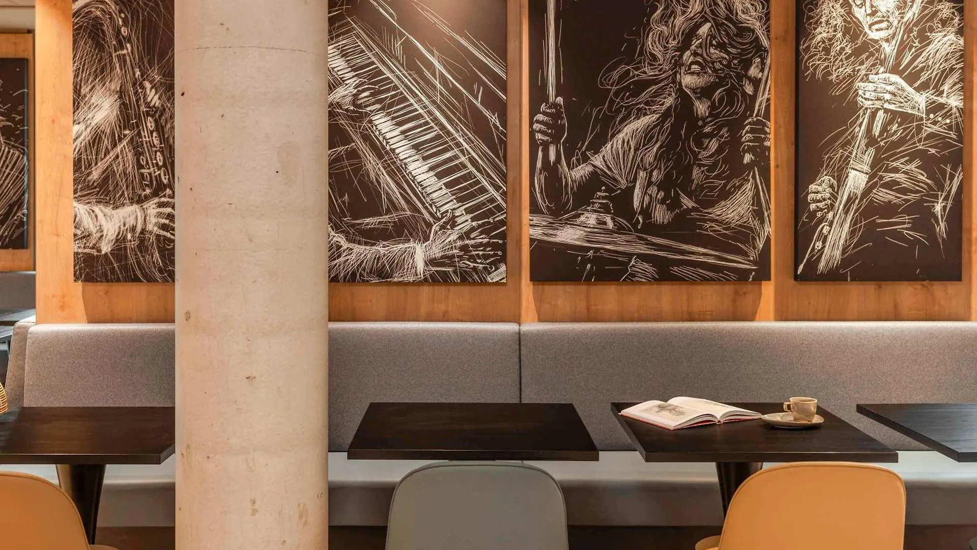 Ibis Paris Gare Montparnasse Catalogne Hotel França