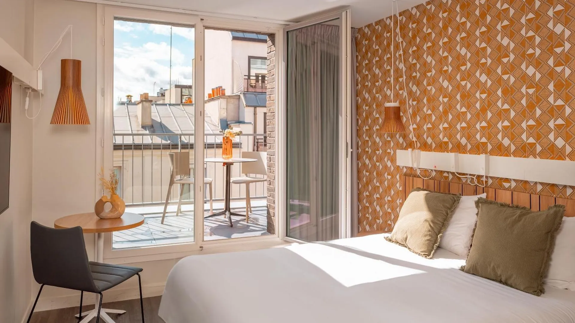 Ibis Paris Gare Montparnasse Catalogne Hotel