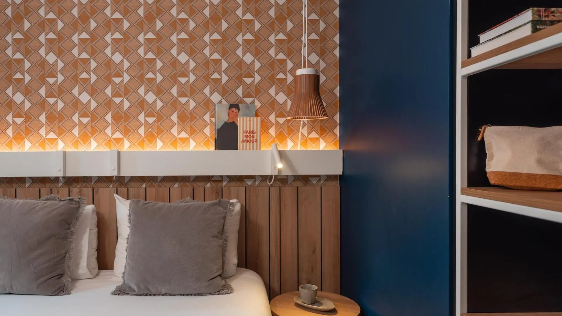 Ibis Paris Gare Montparnasse Catalogne Hotel