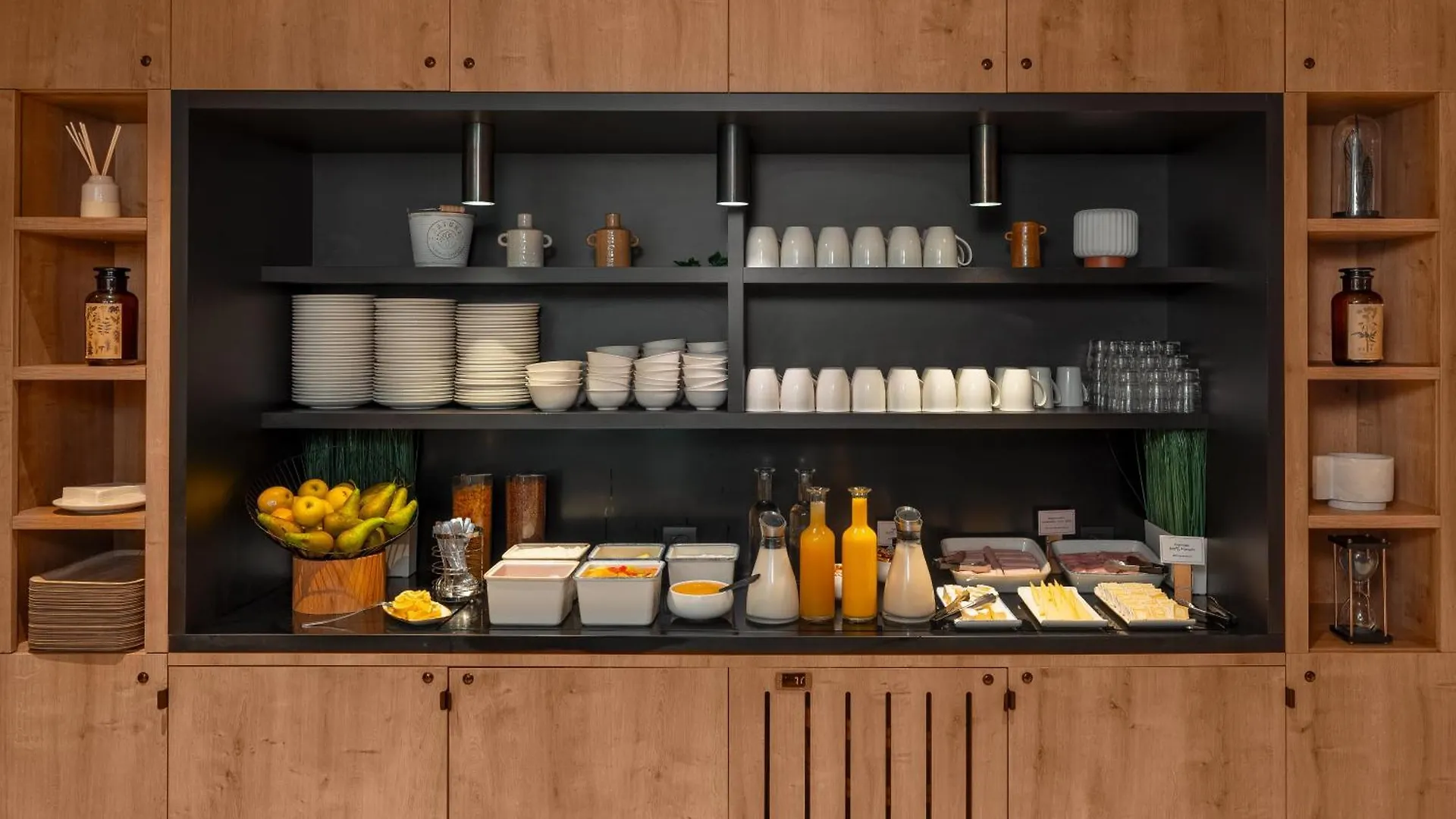 Ibis Paris Gare Montparnasse Catalogne Hotel
